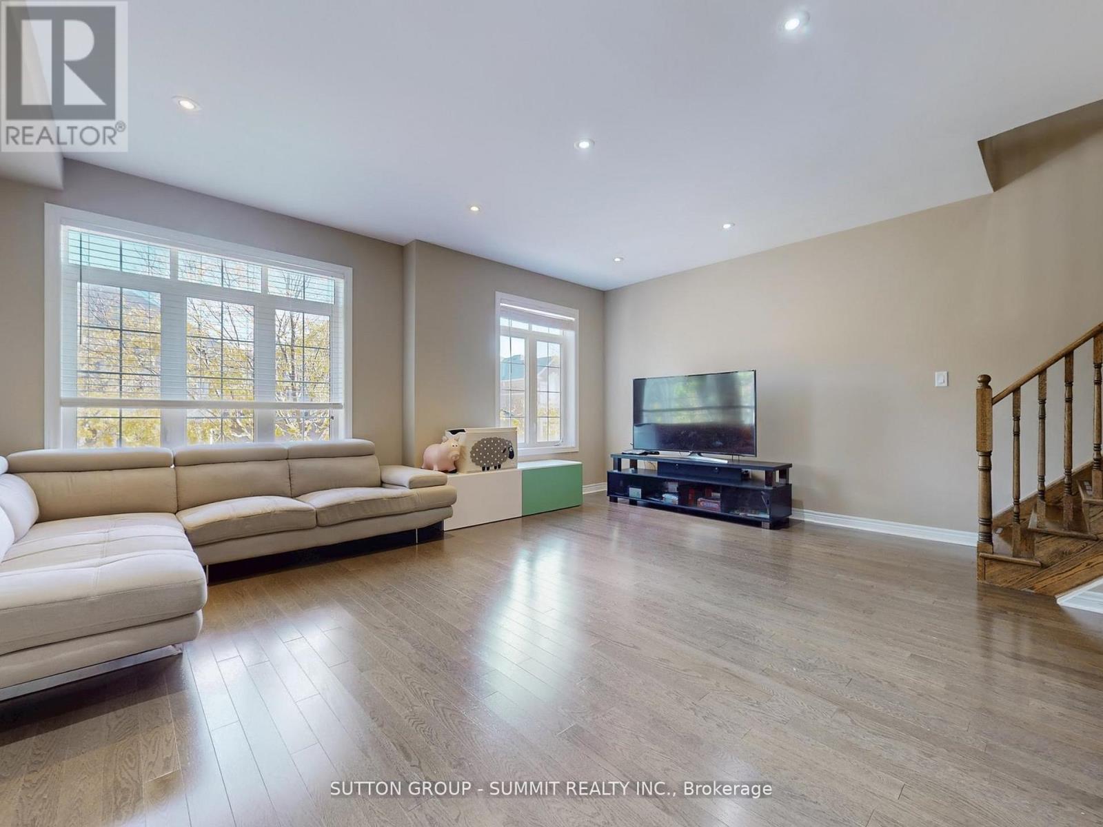 3050 EBERLY WOODS DRIVE