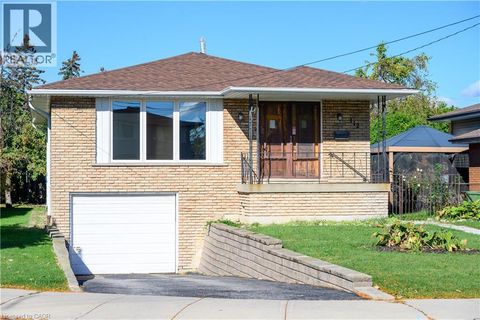 Property photo of 112 purdy crescent, hamilton, ON l9a3b3