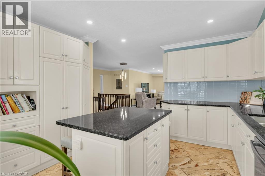 197 AUTUMN HILL Crescent