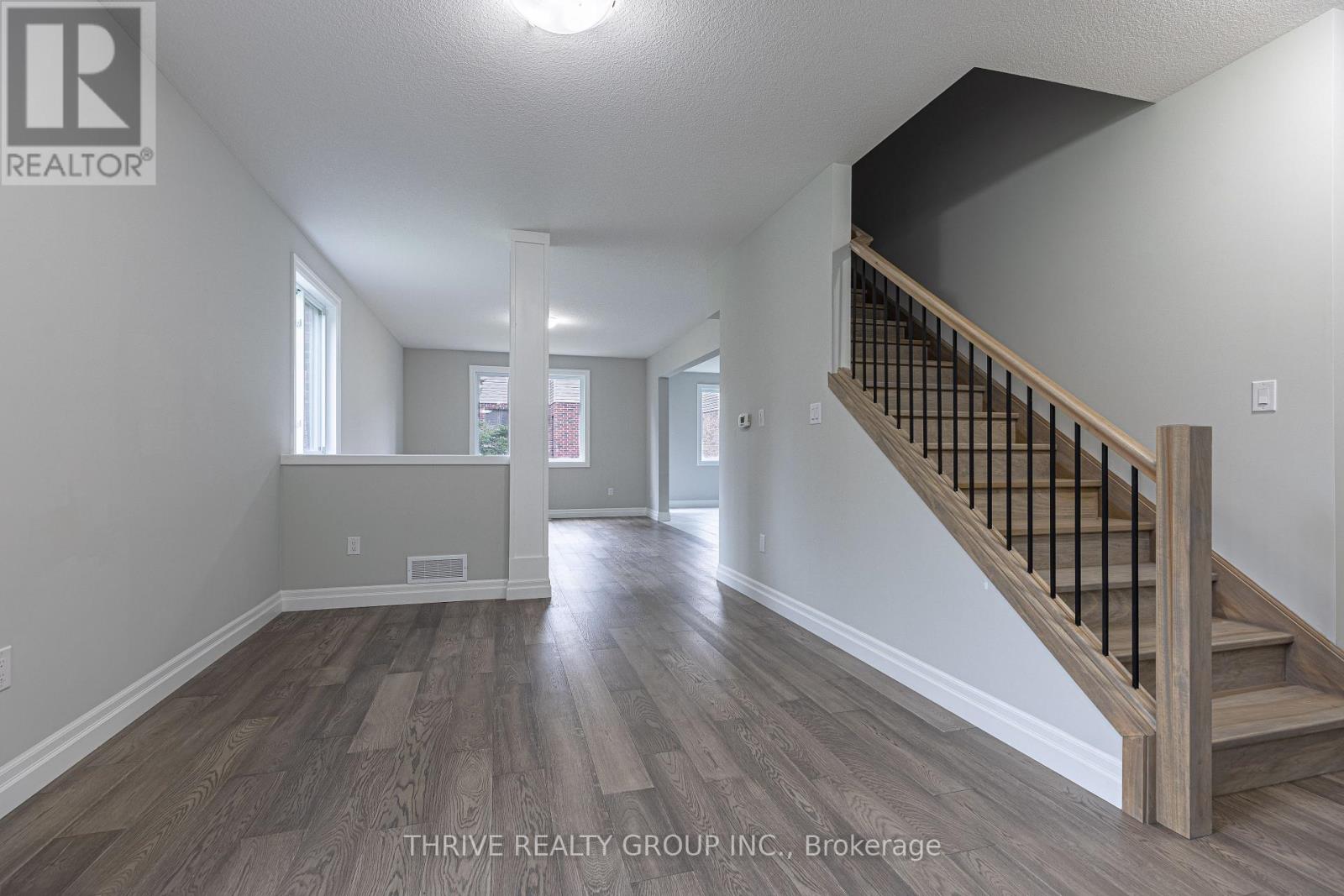 3465 ORIOLE CIRCLE E