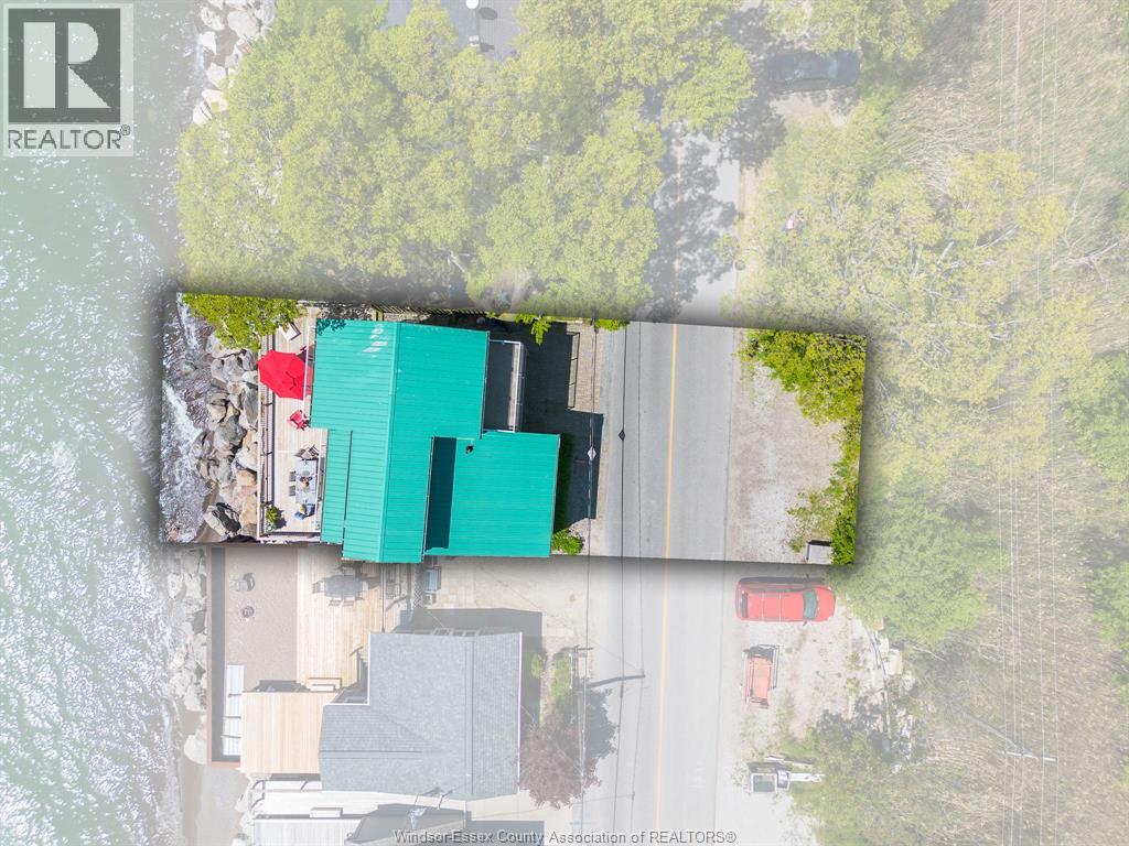 992 Point Pelee DRIVE