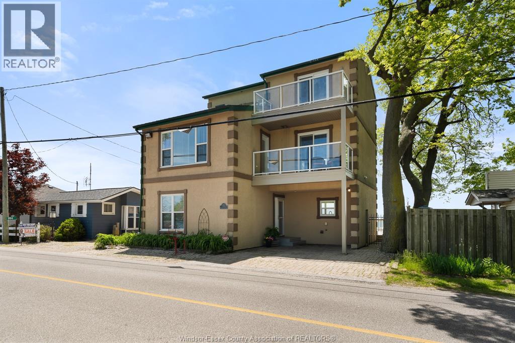 992 Point Pelee DRIVE