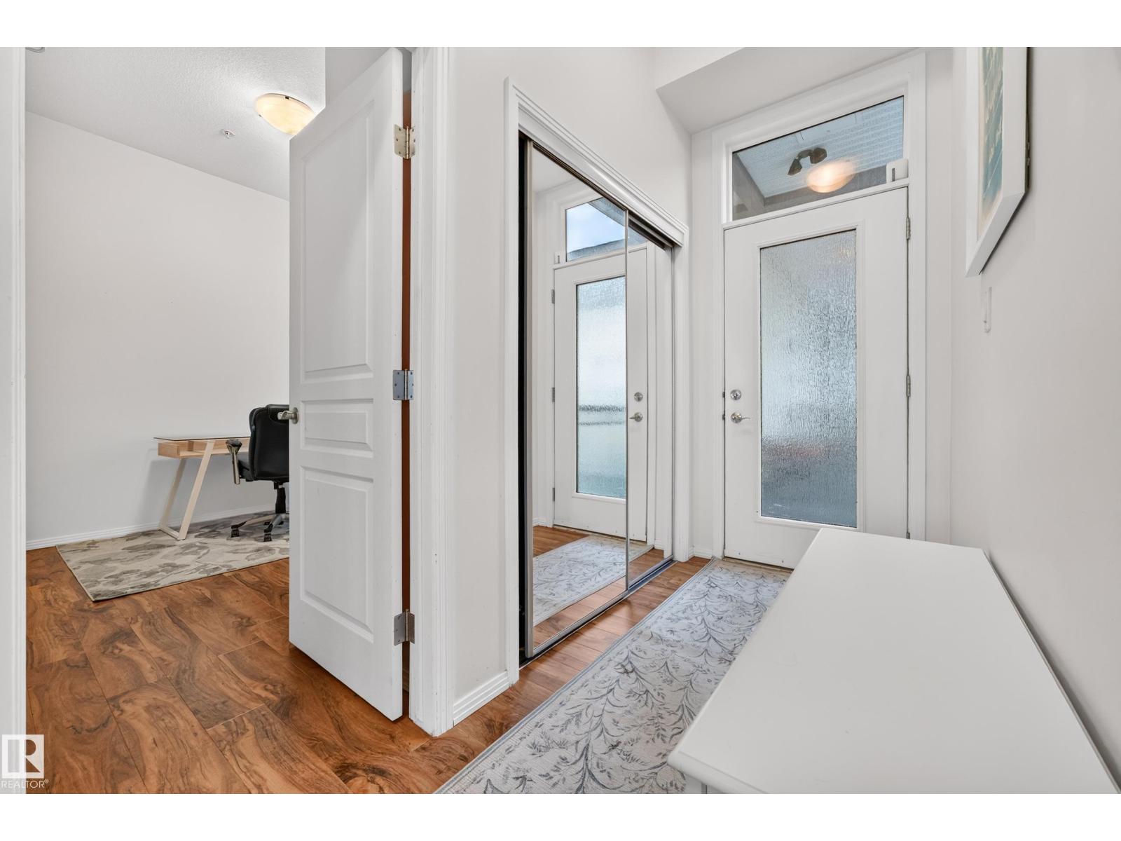 #410 10531 117 ST NW