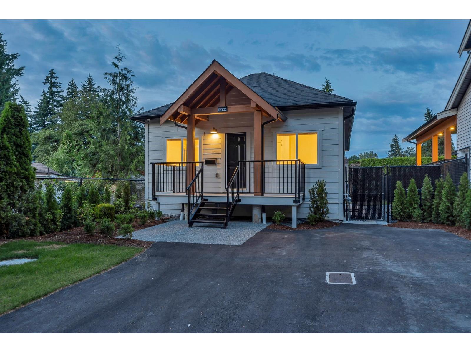 2290 MOULDSTADE ROAD