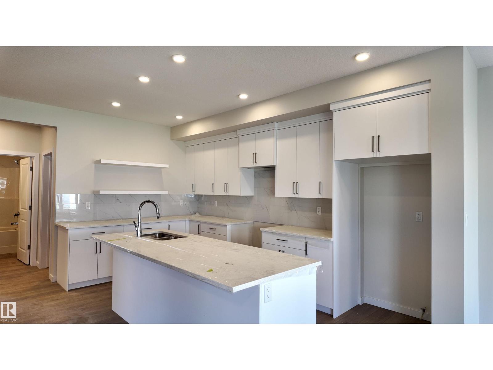 2368 Muckleplum WY SW