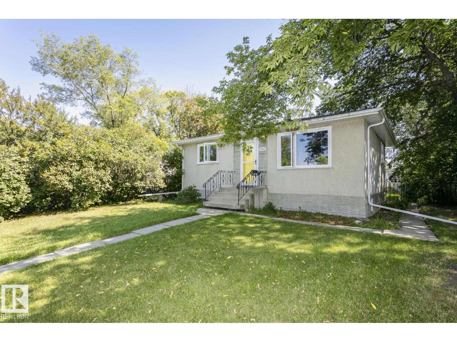 10841 154 ST NW