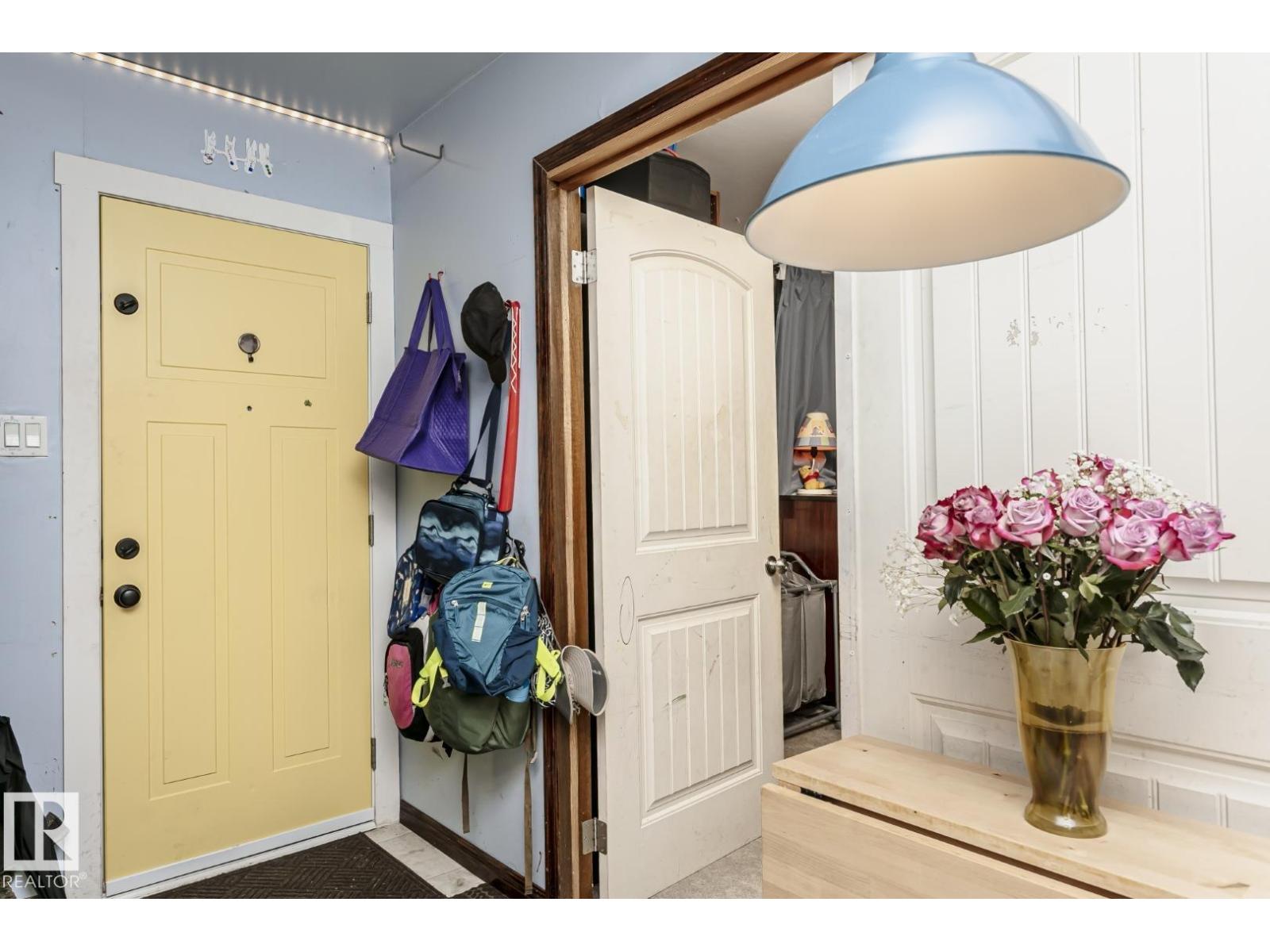 10841 154 ST NW