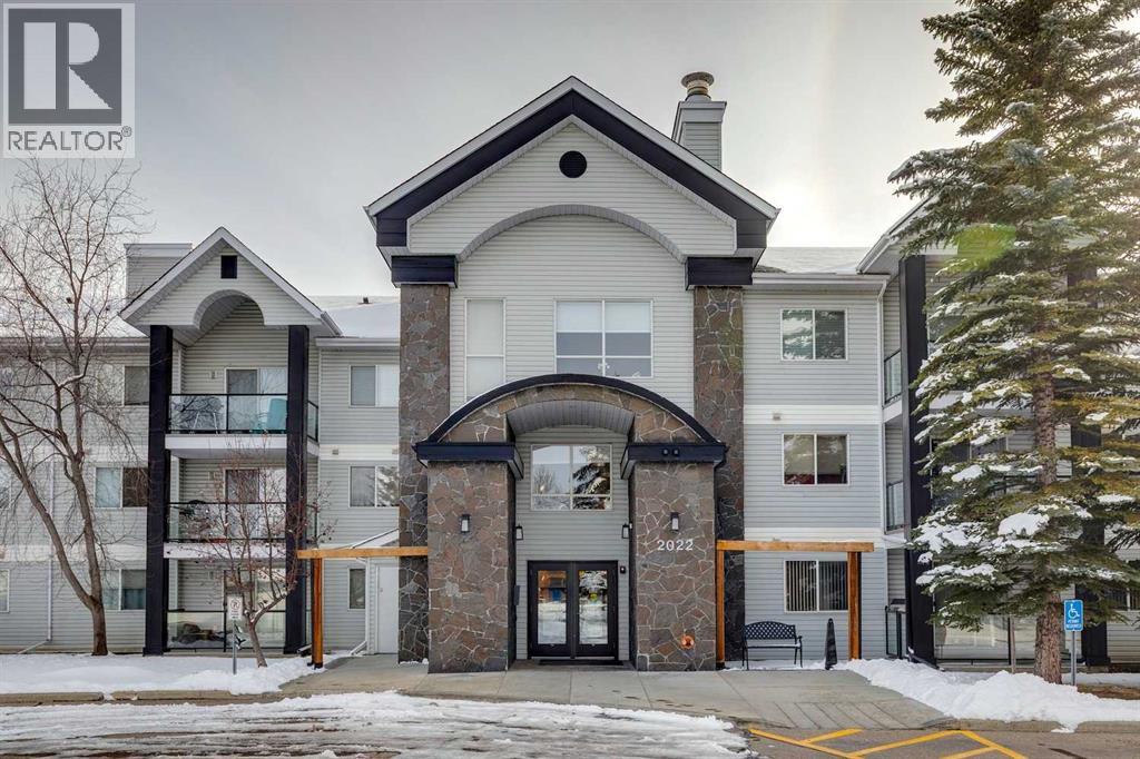 106, 2022 Canyon Meadows Drive SE