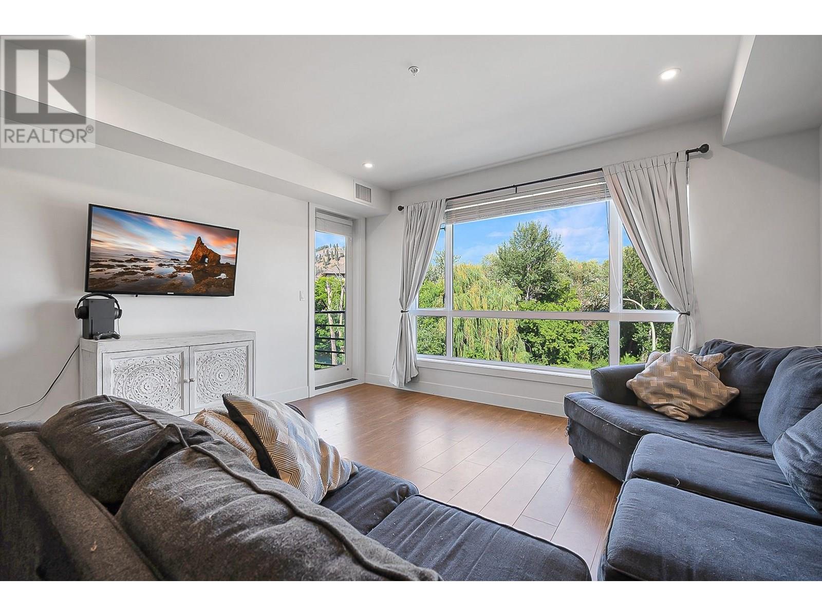 1925 Enterprise Way Unit# 302