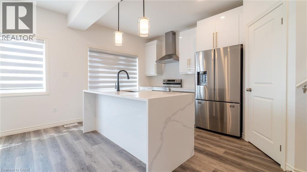 3911 AUCKLAND Avenue