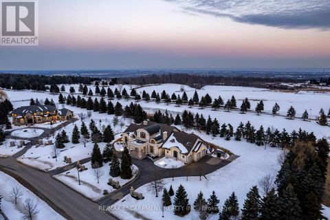 2594 BLUFFS WAY Burlington ON L7M0T8