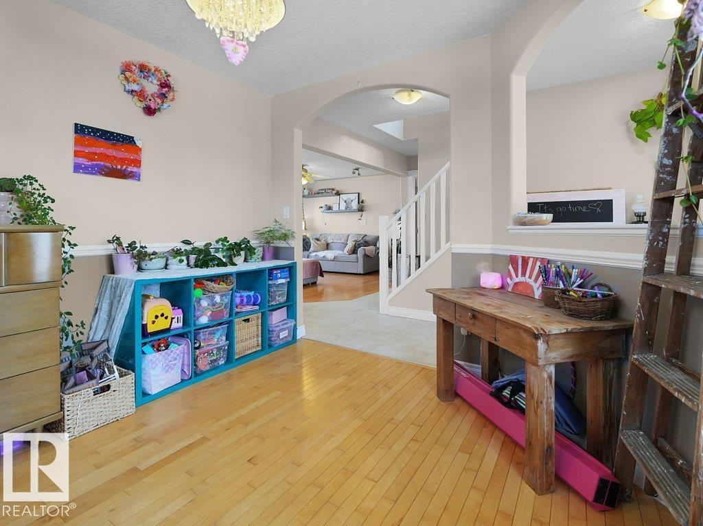 1476 MCMILLIAN WY SW
