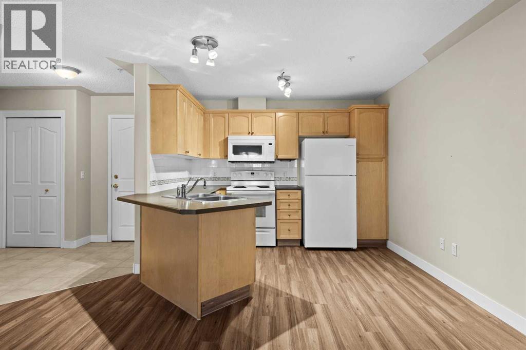 101, 345 Rocky Vista Park NW