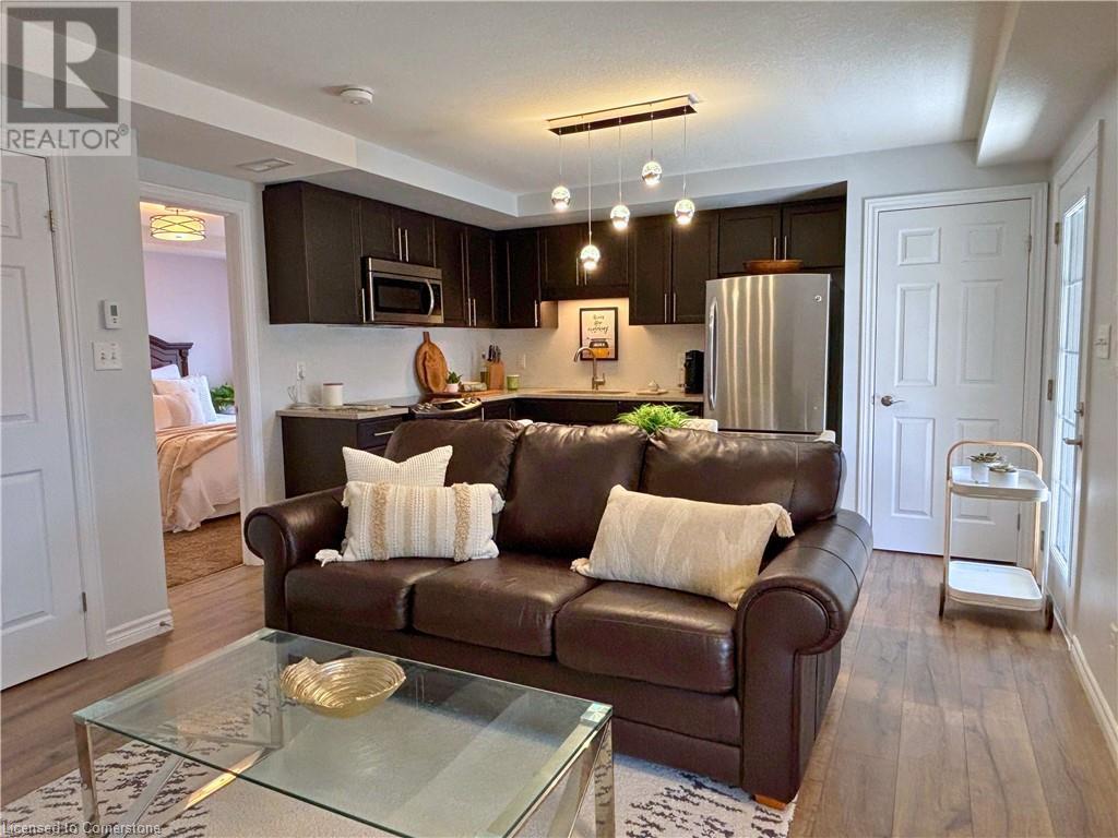 255 MAITLAND Street Unit# 5F