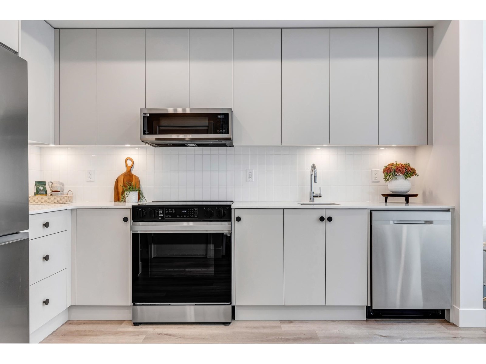 612 45497 CAMPUS DRIVE|Garrison Crossing