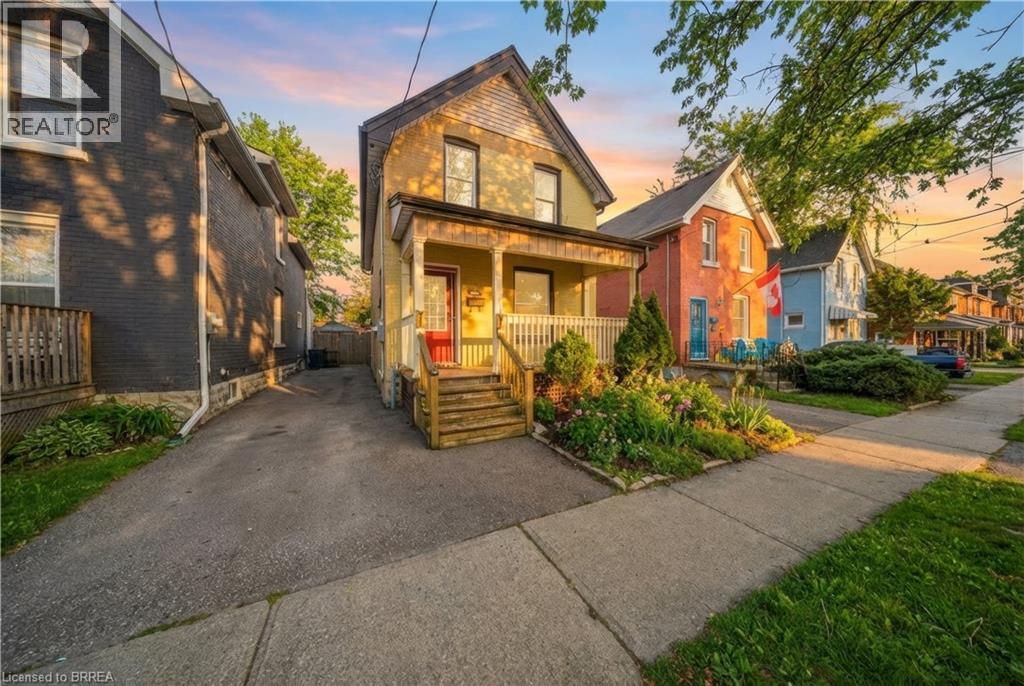 135 MARLBOROUGH Street