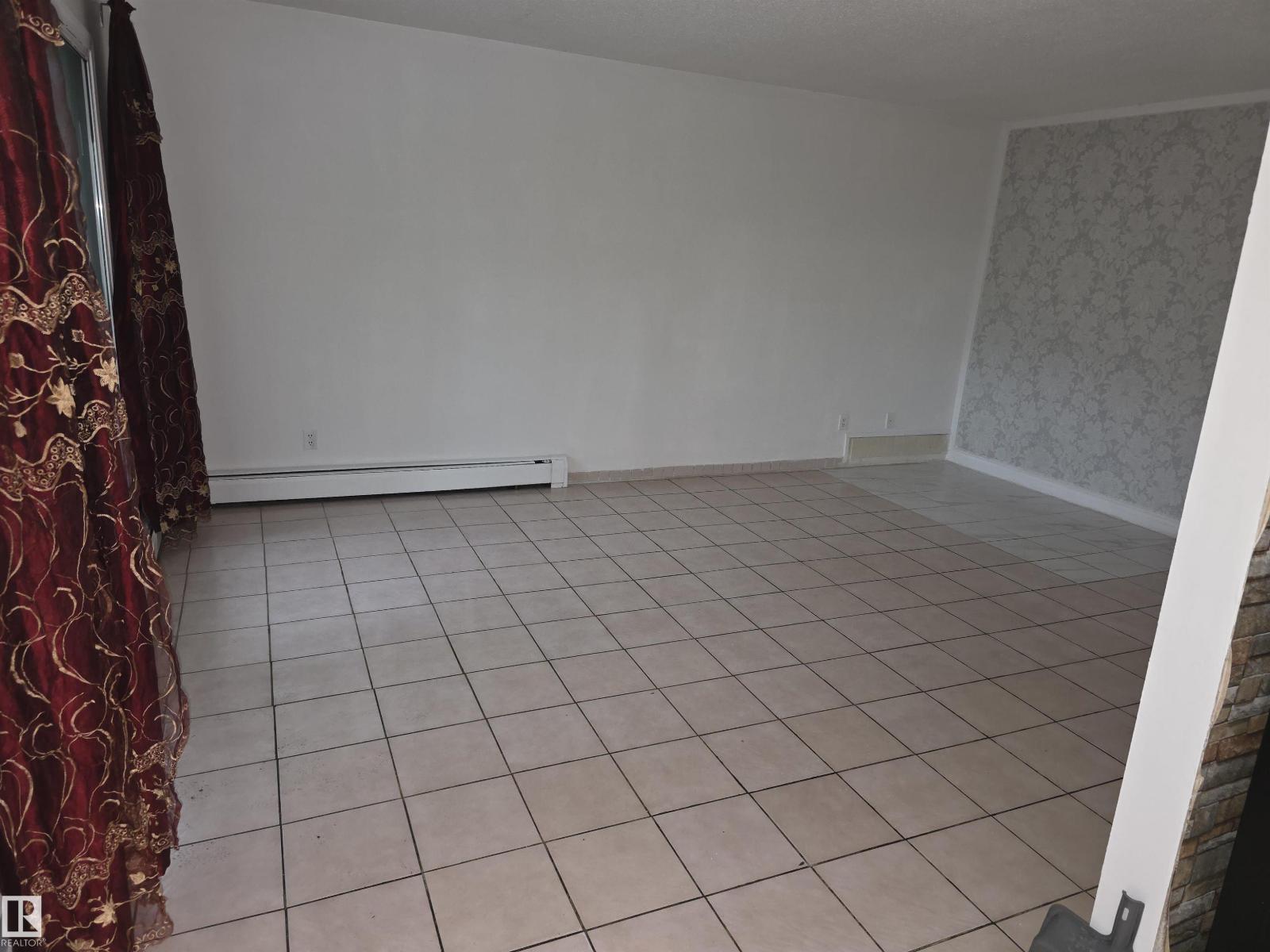 #307 11907 81 ST NW NW