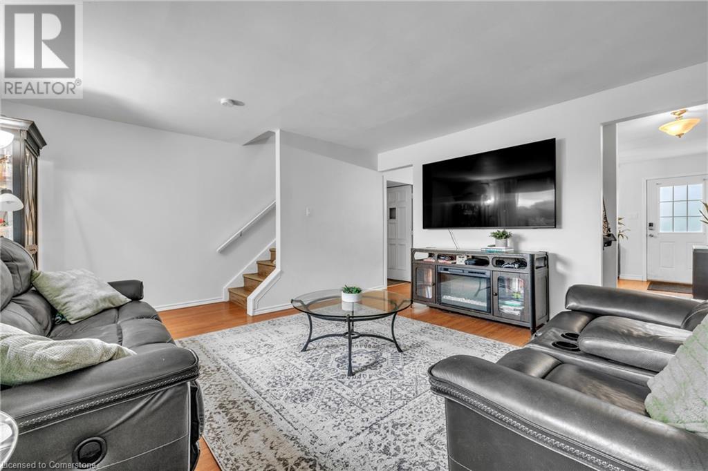867 PARKINSON Road Unit# 8