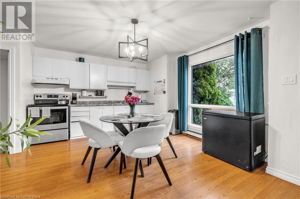 867 PARKINSON Road Unit# 8