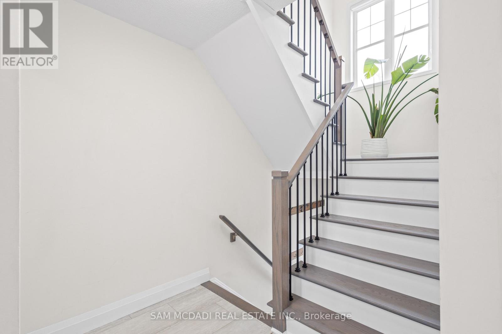 2424 COHO WAY