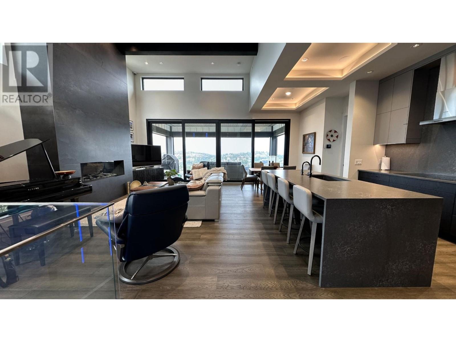 224 Diamond Way