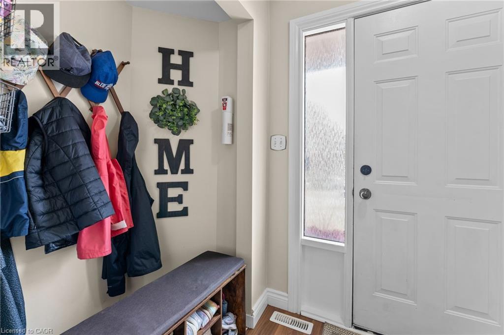 465 BEECHWOOD Place Unit# 12
