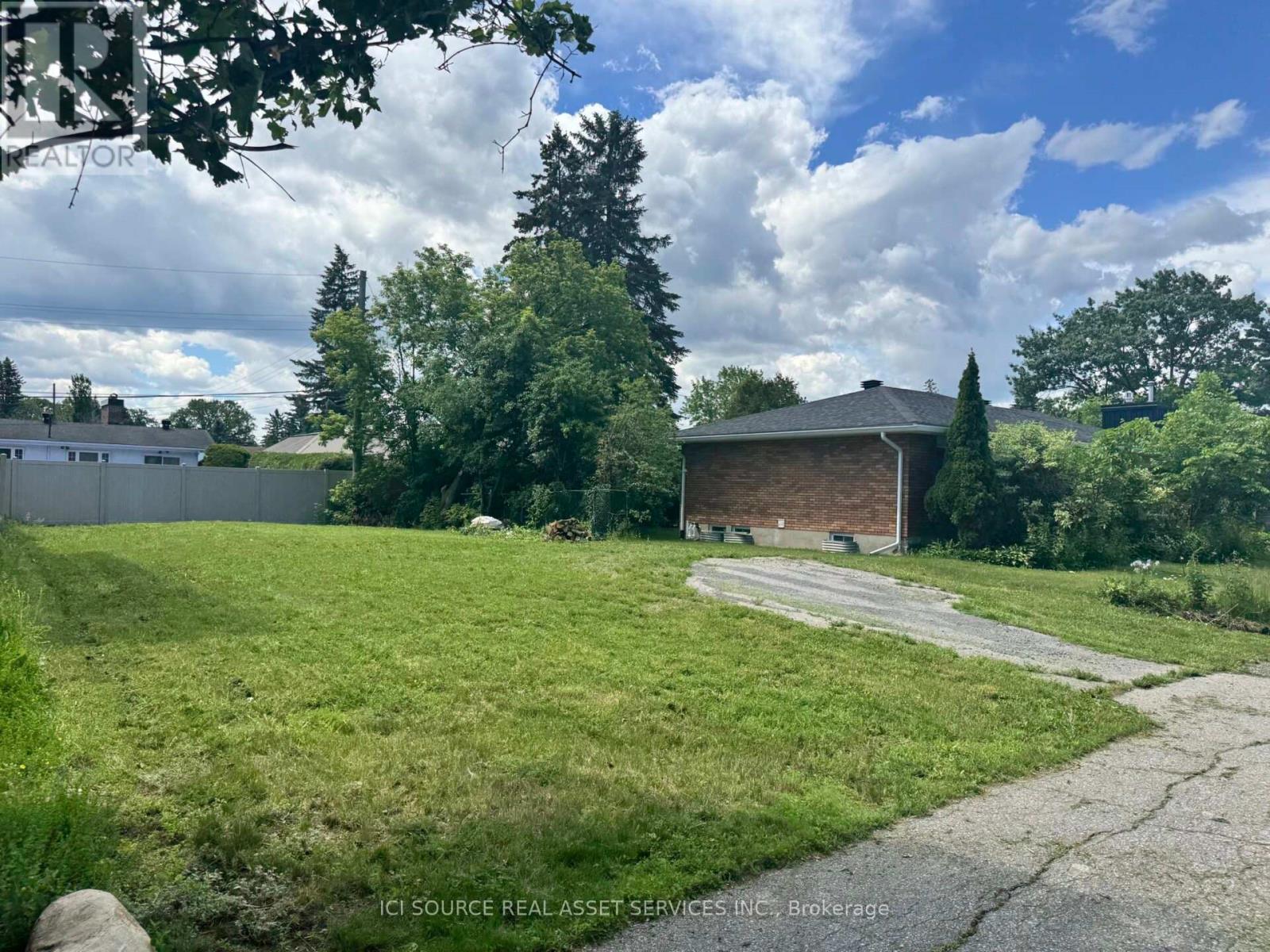 410 SMYTH ROAD