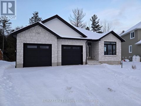 784 CAMPBELL AVENUE Kincardine ON N2Z1W1