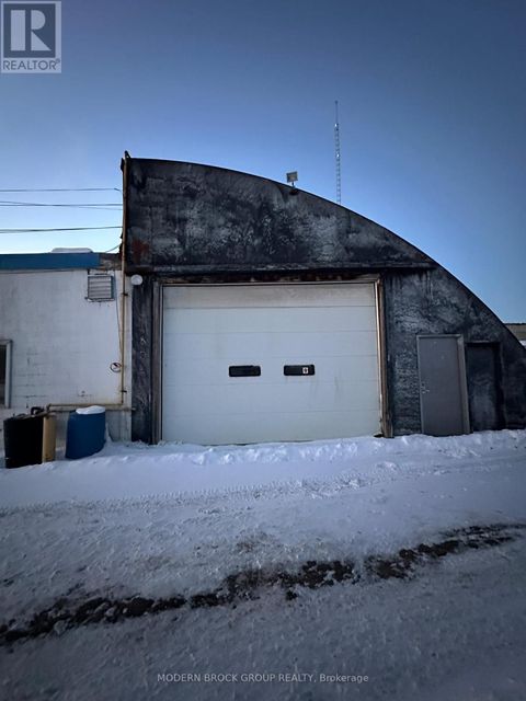 B - 6679 FOURTH LINE ROAD Ottawa ON K0A1T0