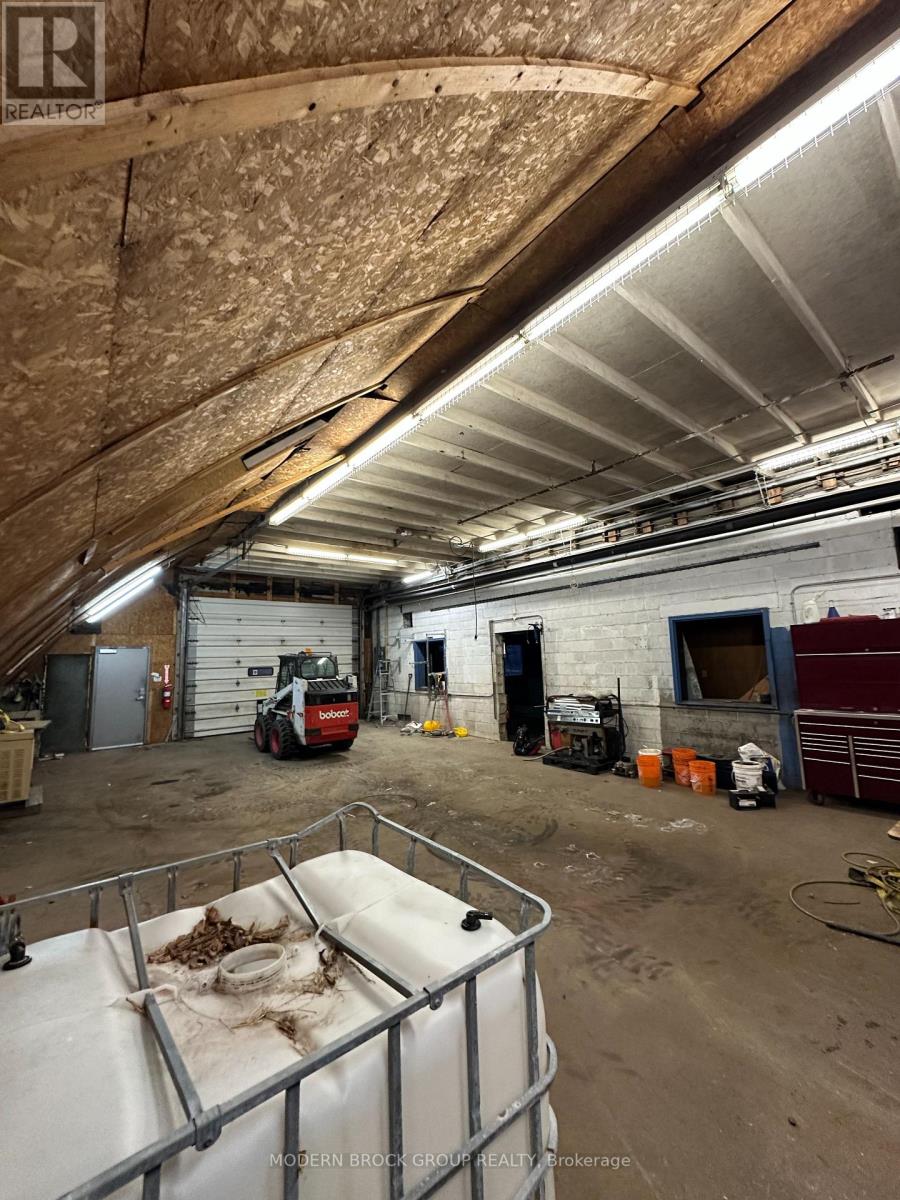 B - 6679 FOURTH LINE ROAD