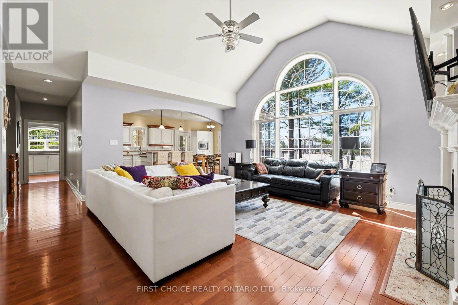 4136 ARMITAGE AVENUE