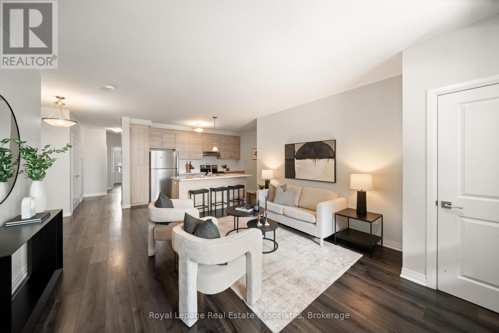 2G - 155 THOMAS SLEE DRIVE