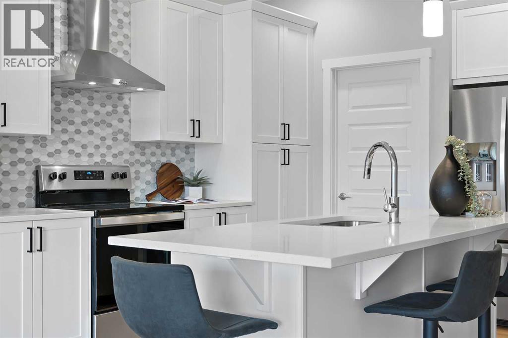 821 Baywater Place SW