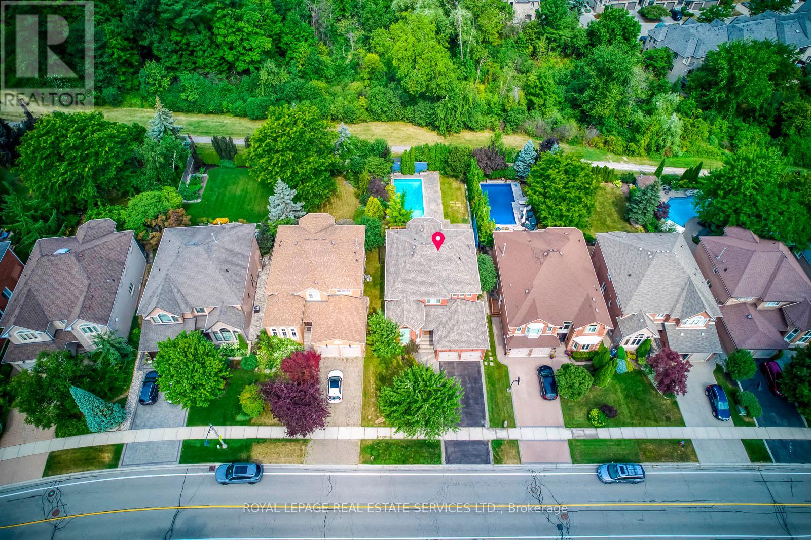 1387 BAYSHIRE DRIVE