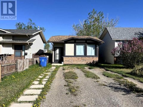 101 Princeton Crescent W Lethbridge AB T1K4S5