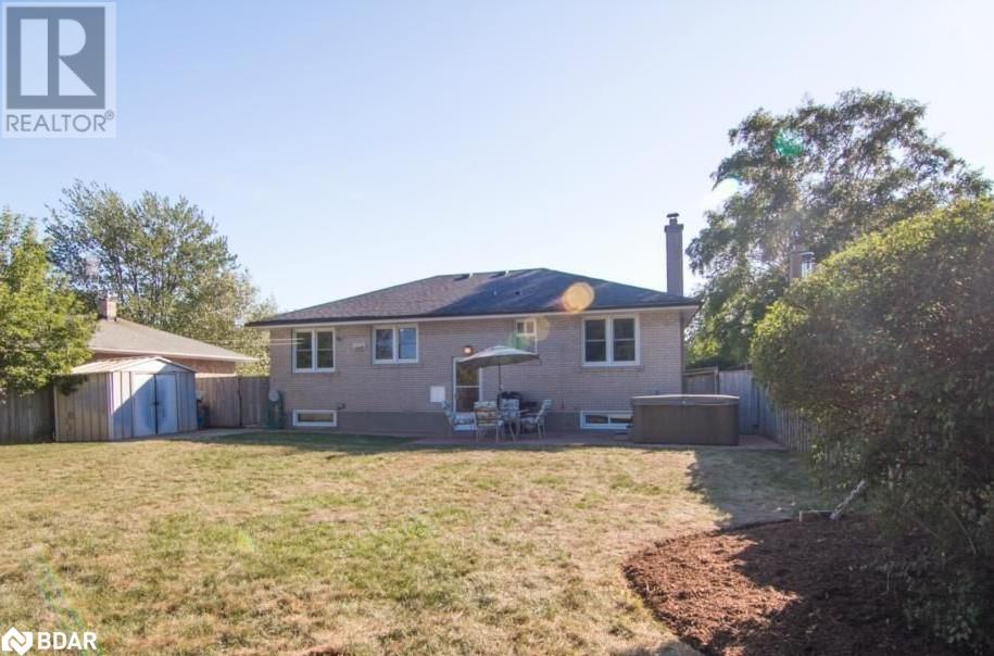 543 TAPLOW Crescent
