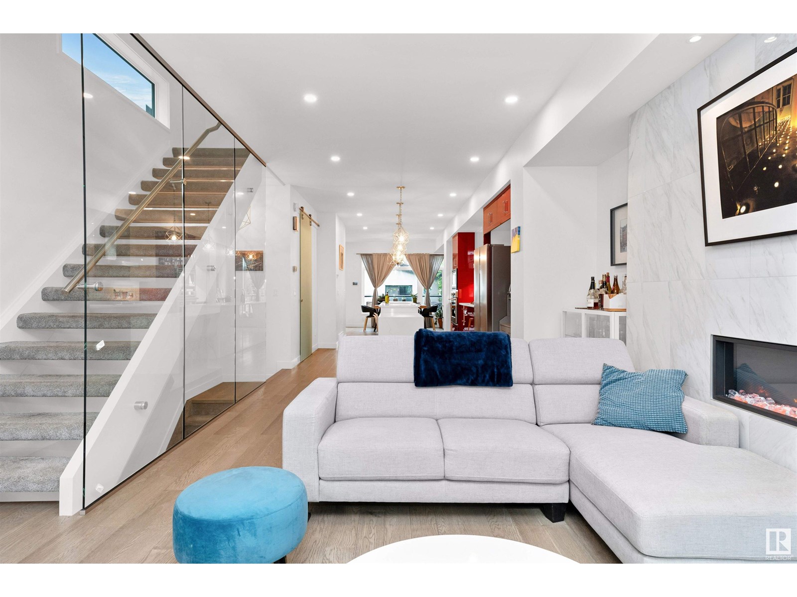 10828 129 ST NW