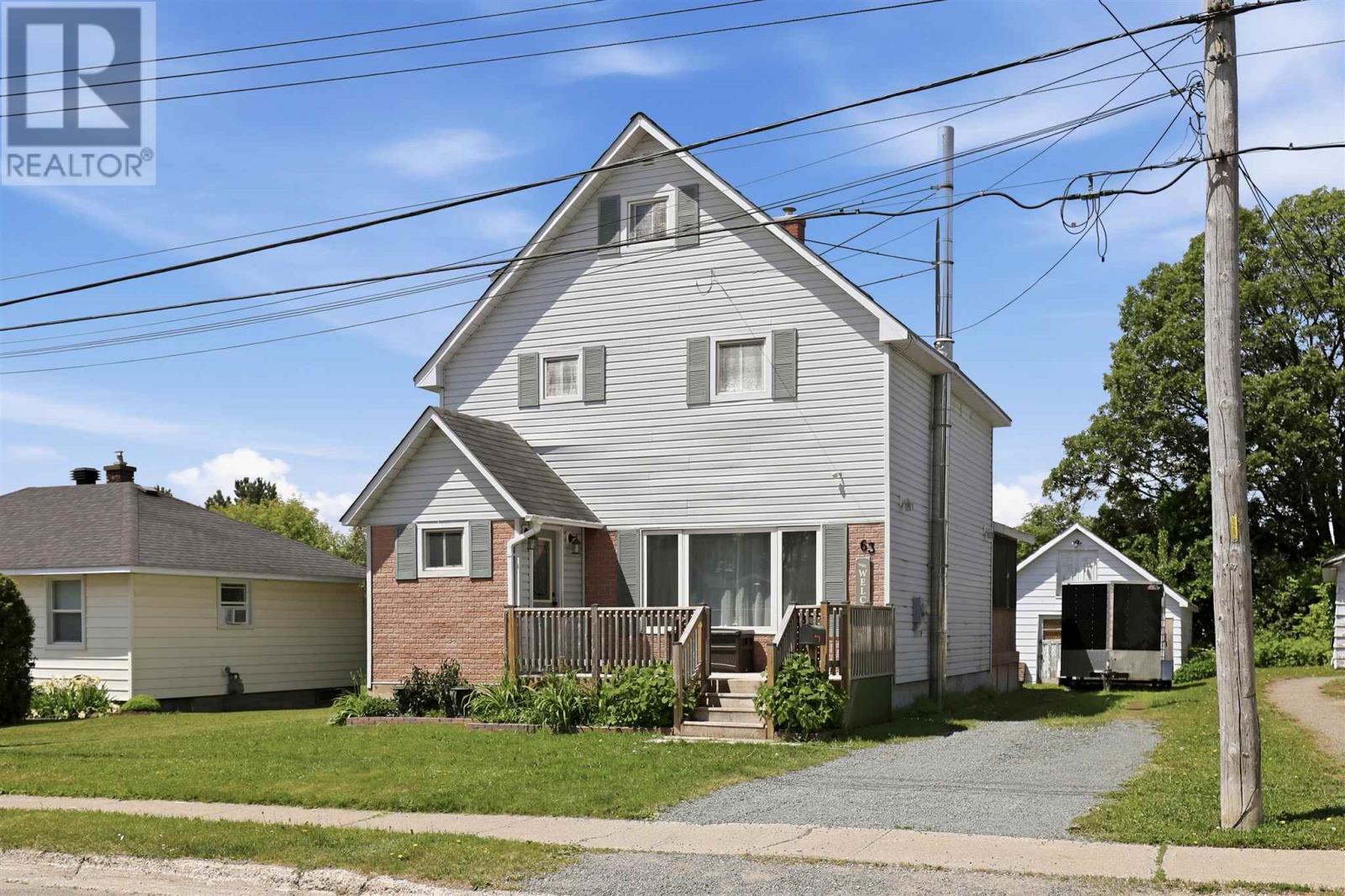 Photo 1 of 40 — 63 Elmwood AVE, Sault Ste. Marie, ON P6B4V7