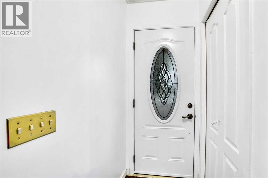 48 Templeridge Crescent NE