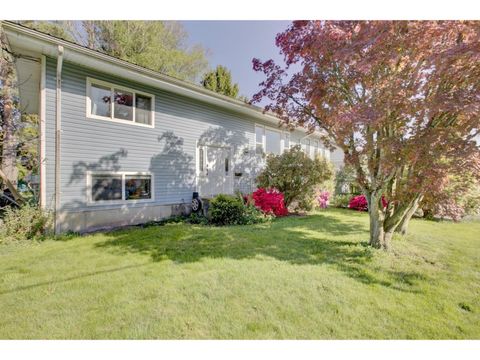 8505 HOWARD CRESCENT|Chilliwack Proper South Chilliwack BC V2P5R5