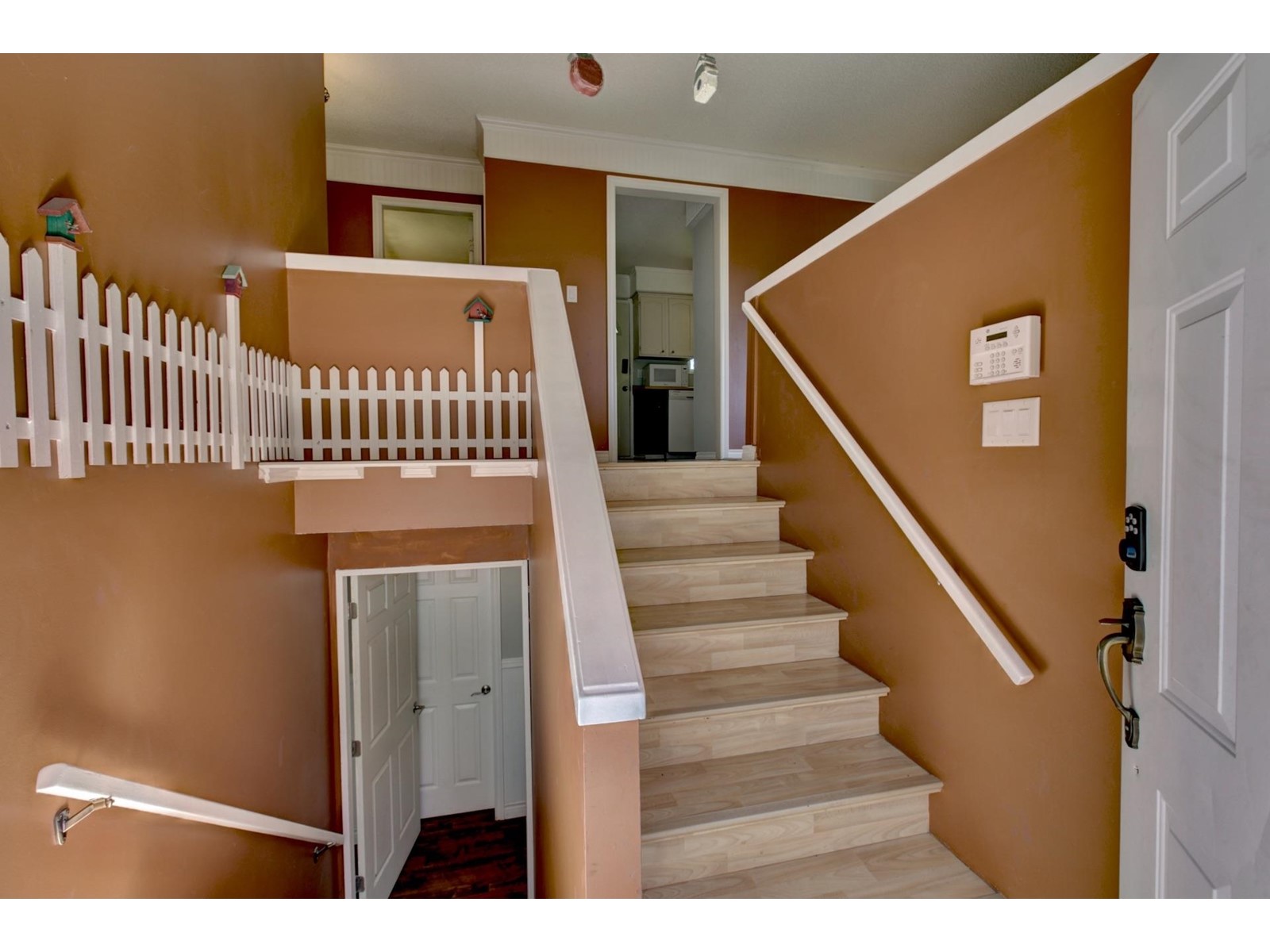 8505 HOWARD CRESCENT|Chilliwack Proper South