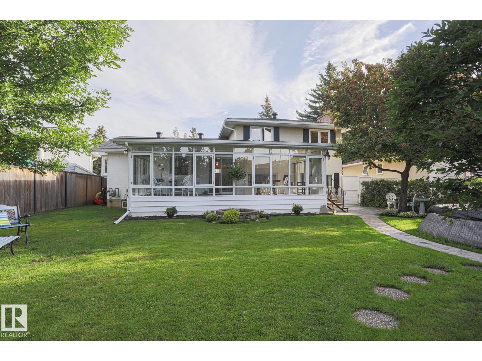128 BROOKWOOD DR