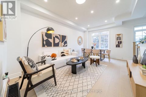 51 ROUTLIFFE LANE Toronto (Newtonbrook West) ON M2N0A5