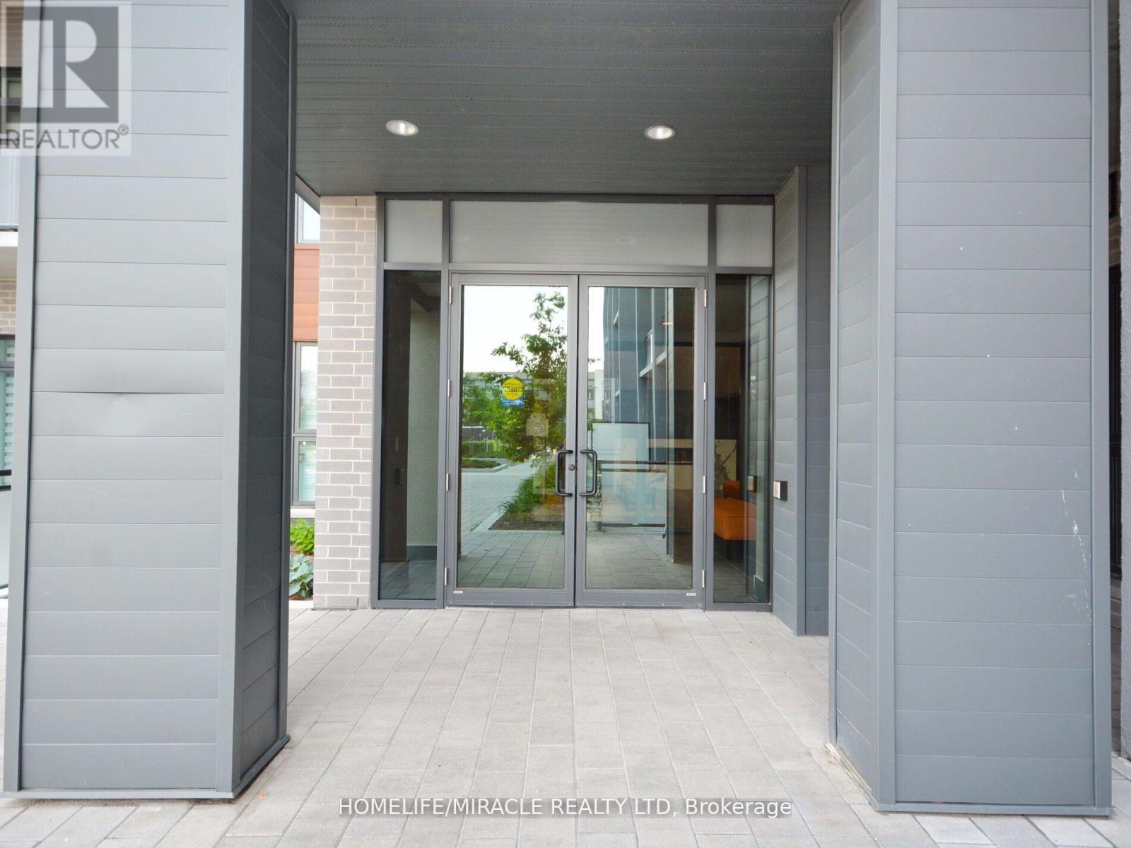 219 - 95 DUNDAS STREET W