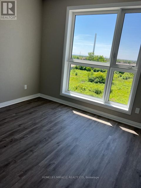 219 - 95 DUNDAS STREET W Oakville (GO Glenorchy) ON L6M5N4