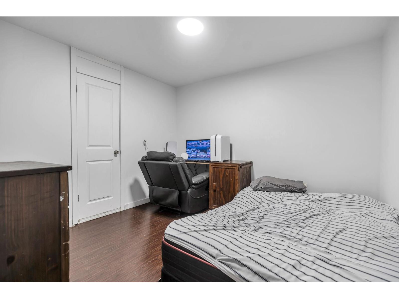 32670 AVALON CRESCENT