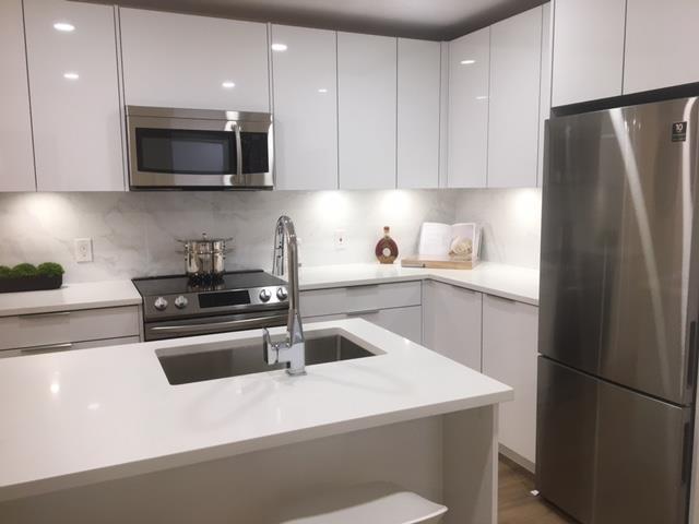 414 15739 FRASER HIGHWAY