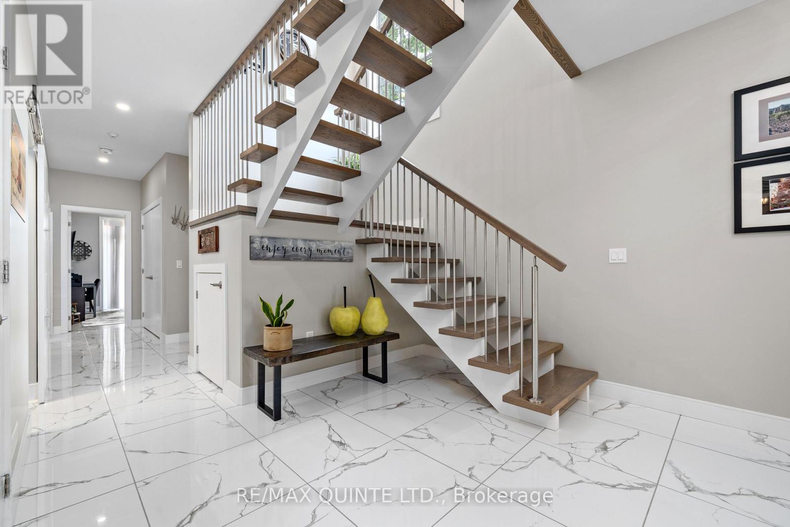 40 JOHN STREET S