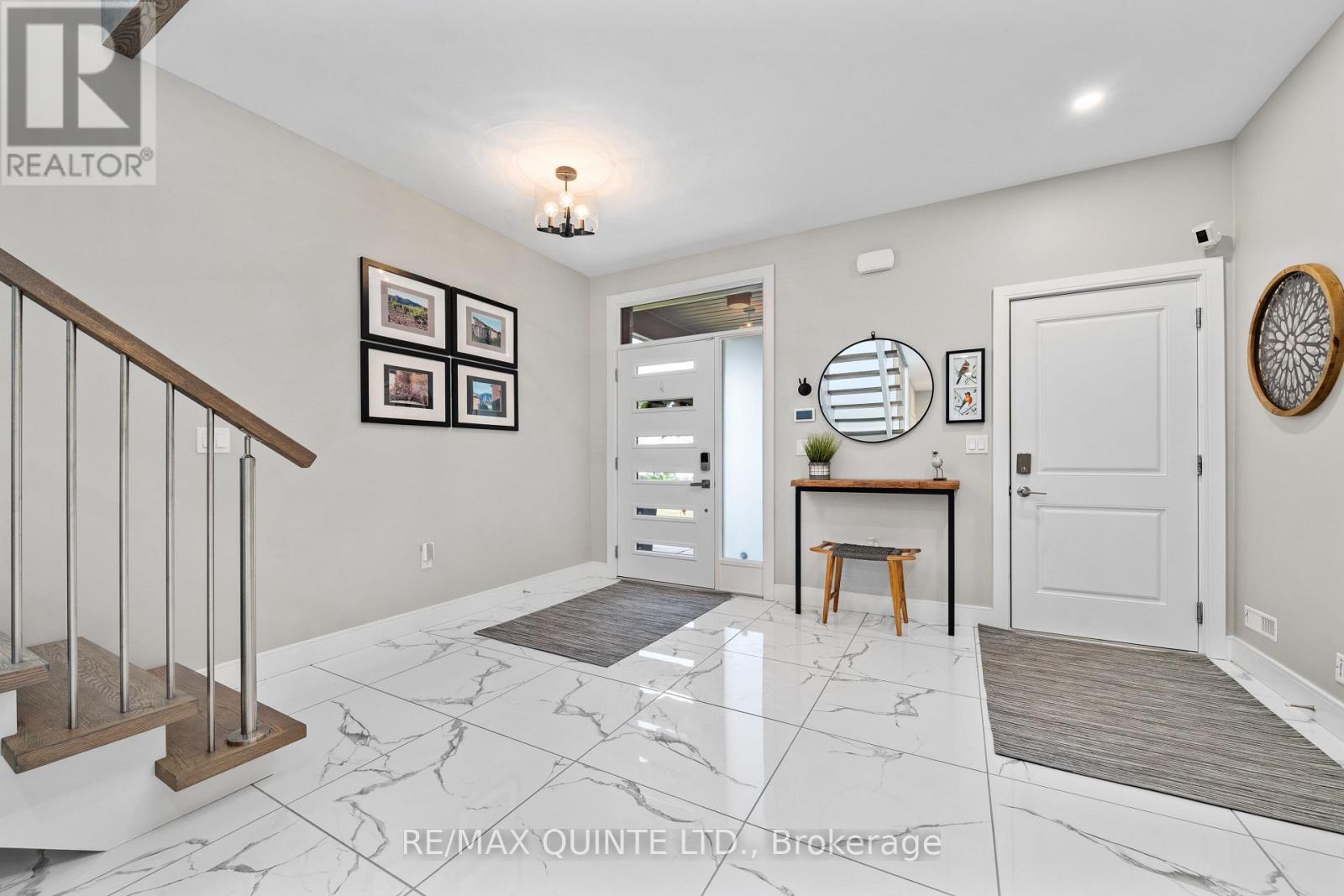 40 JOHN STREET S