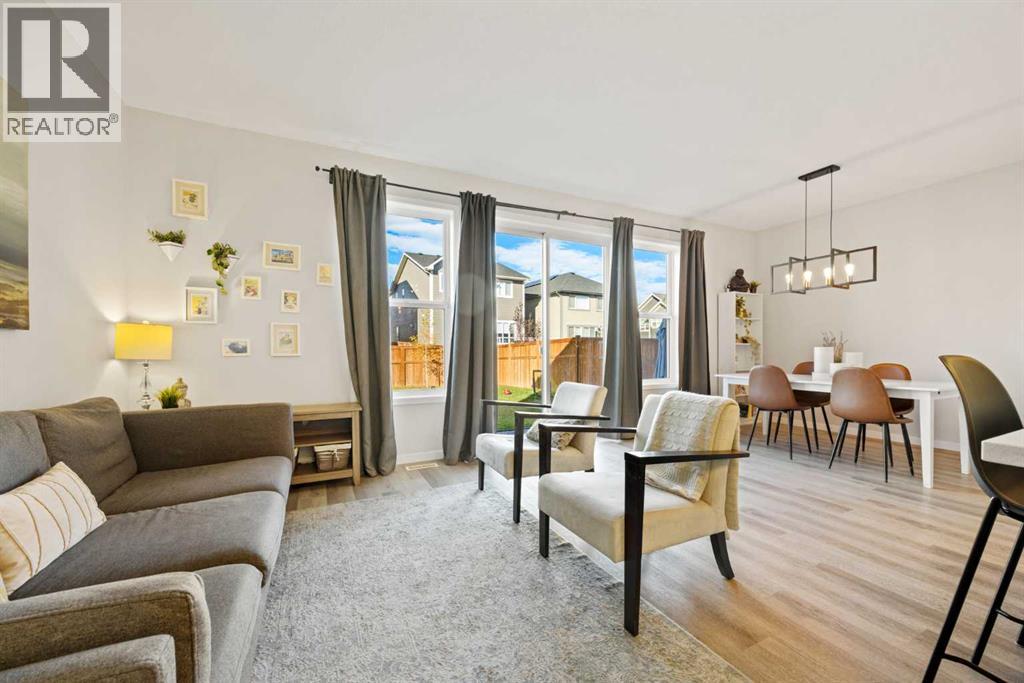 66 Magnolia Terrace SE